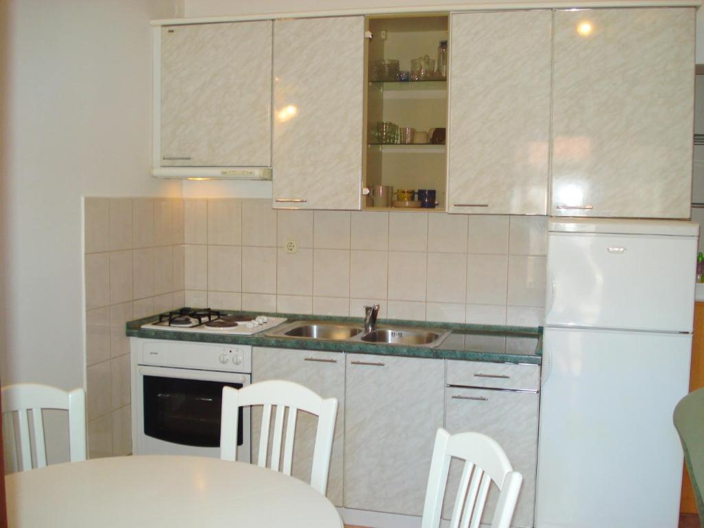 Apartments Nikolas Vodice Szoba fotó
